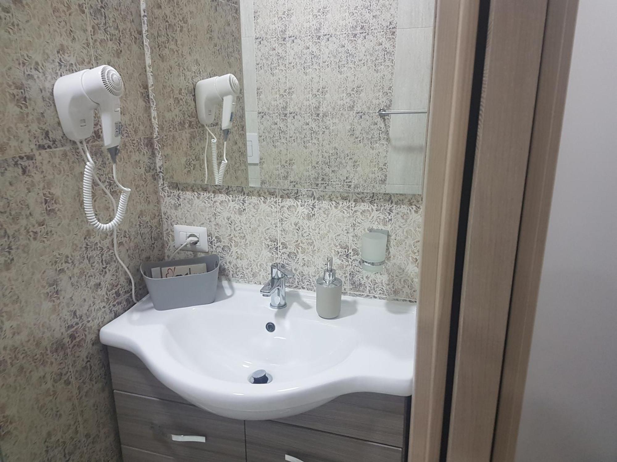 דירות נאפולי Reginahouse מראה חיצוני תמונה